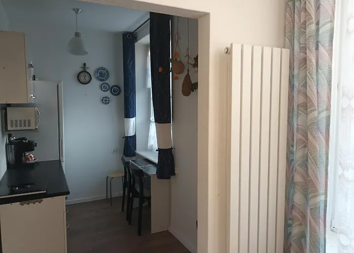 Szeroka Apt